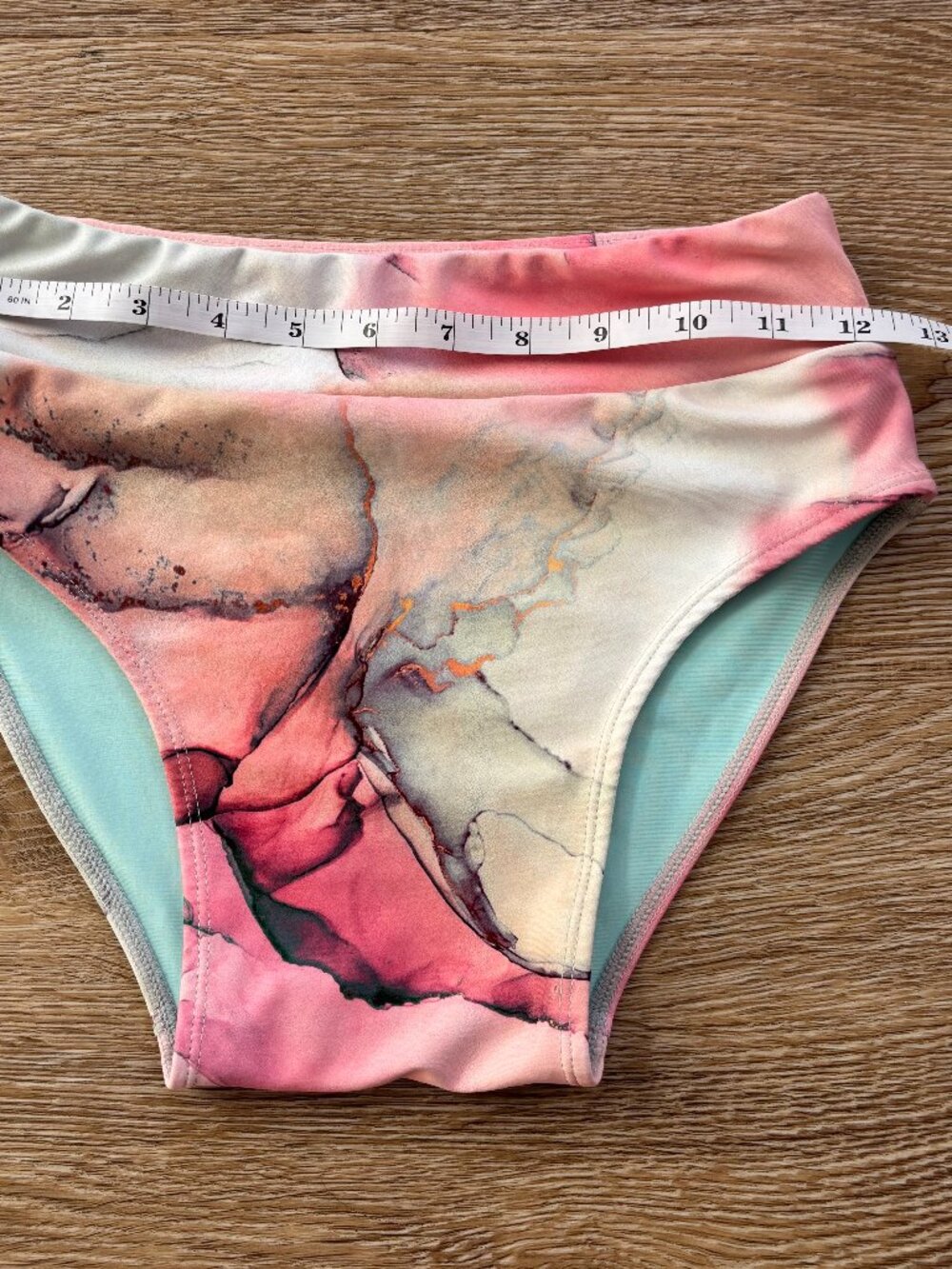 Like New The Bendy Brand Pole Shorts - Pastel River print, size S